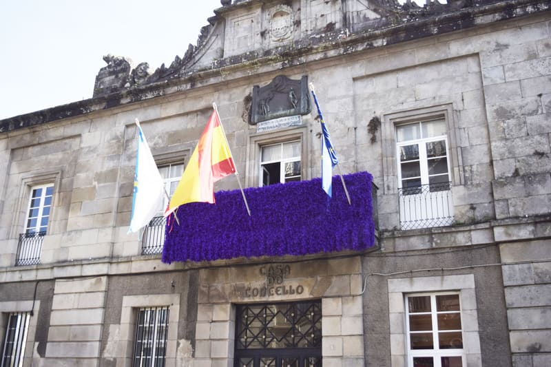 crear galicia dia de la mujer fachada